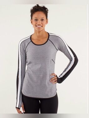 Lululemon Runder Under Reversible Long Sleeve Top – Mini Check Pique Black White